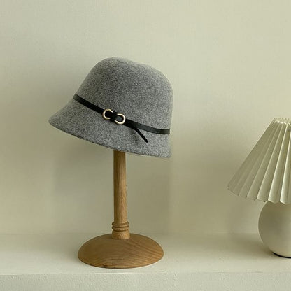 Hat Belt Cloche