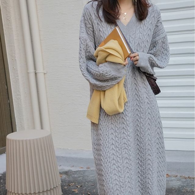 Long-Sleeve Sweater Plain V-Neck Dress Midi