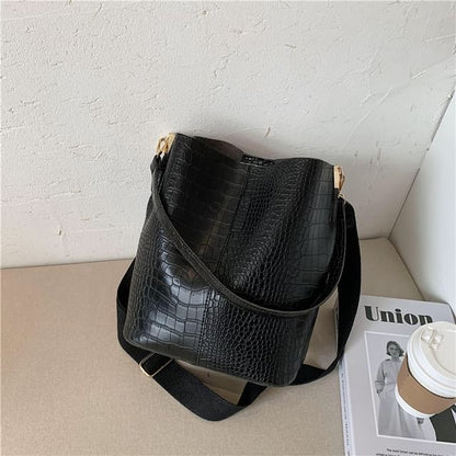 Croc Grain Bucket Bag