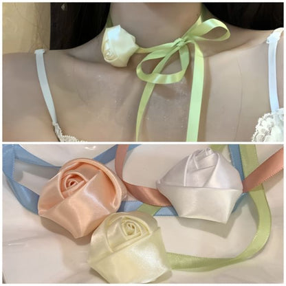 Ribbon Choker Rose