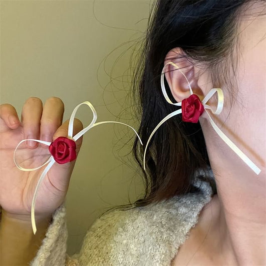 Rose Ribbon Stud Earring
