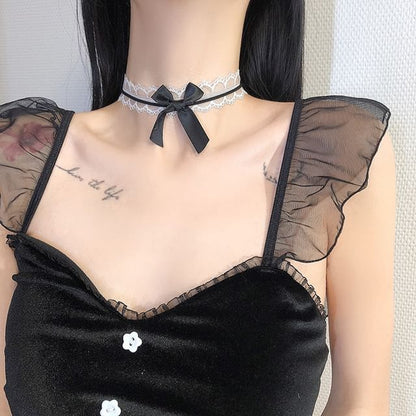 Lace Choker Bow