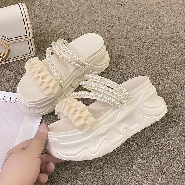 Faux Platform Pearl Sandals