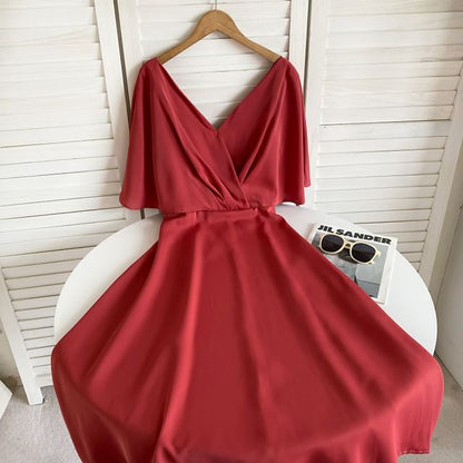 Short-Sleeve V-Neck Plain Bow Back Midi A-Line Dress