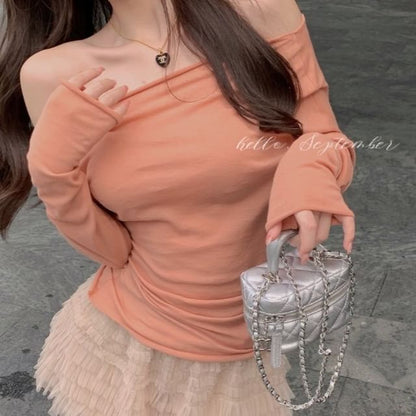 Long-Sleeve Off-Shoulder Plain Slim Fit T-Shirt / High Waist Tiered Mini A-Line Tulle Skirt