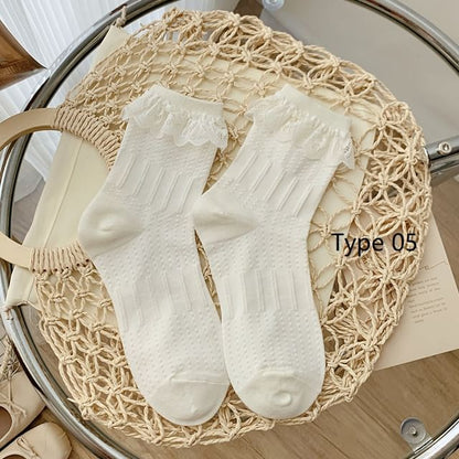 Plain Lace Trim Socks