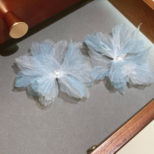 Floral Pearl Ear Stud Faux Mesh