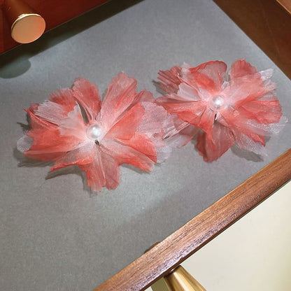 Floral Pearl Ear Stud Faux Mesh