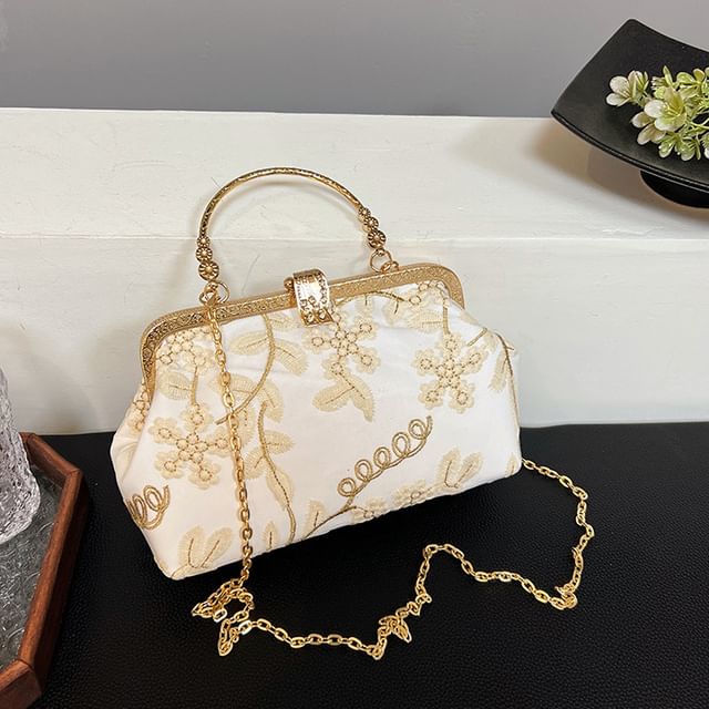 Flower Chain Embroidered Crossbody Strap Bag
