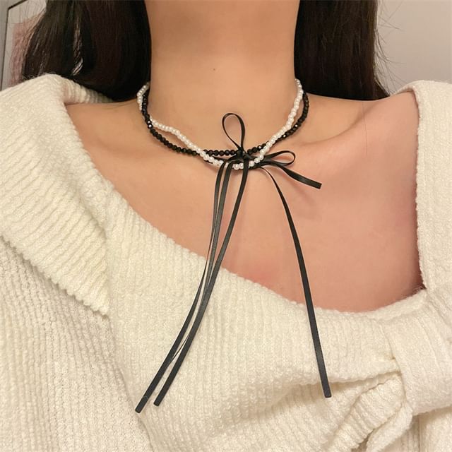 Bow Necklace Pearl Faux