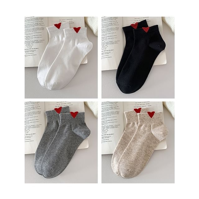 Heart Patterned Short Socks Set