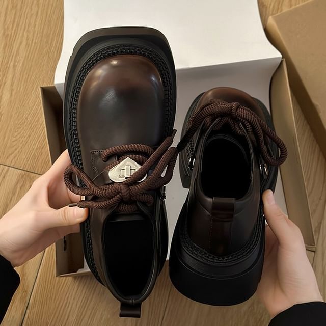 Lace-Up Shoes Derby Platform