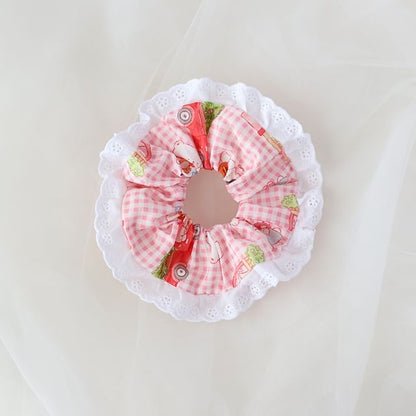 Japanese Lace Scrunchie