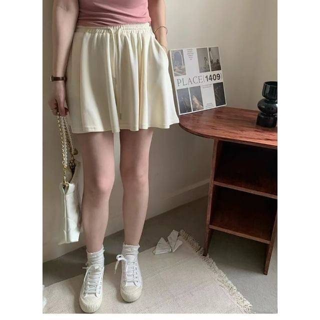 Waist High Plain Skort