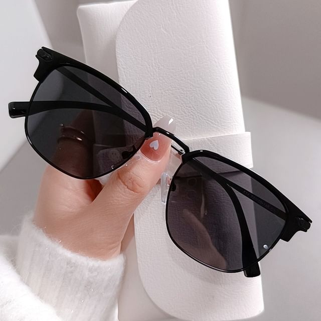 Frame Polarized Metal Sunglasses