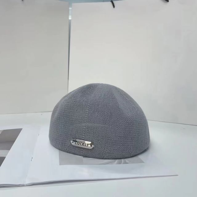 Beret Metal Hat Plate Lettering