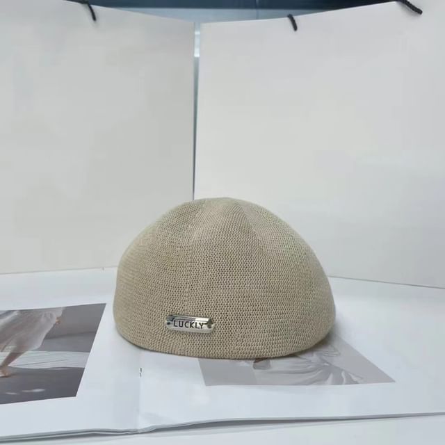 Beret Metal Hat Plate Lettering