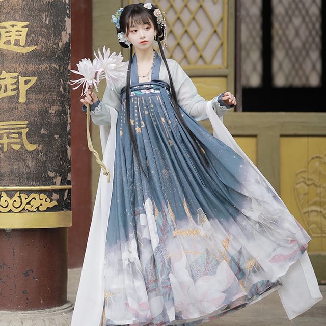 Floral Traditional Chinese Costume Set