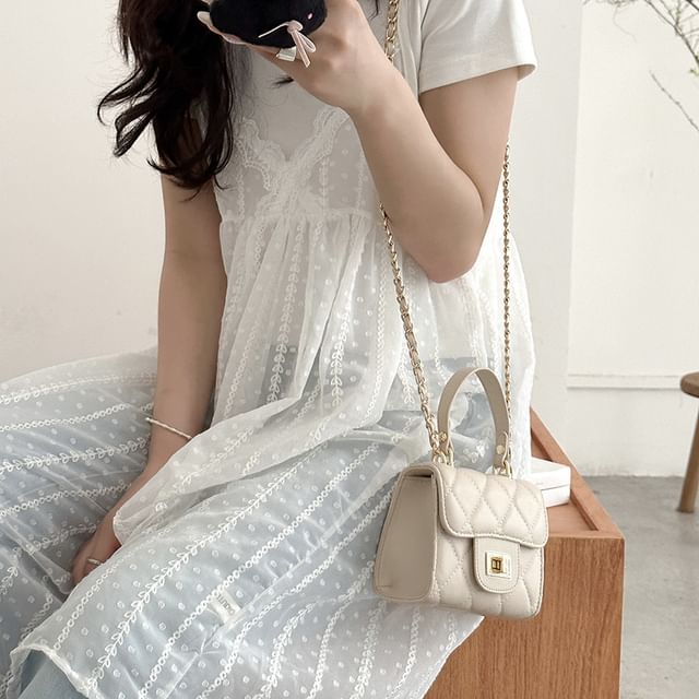 Strap Chain Bag Crossbody Flap Quilted