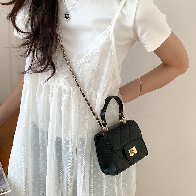 Strap Chain Bag Crossbody Flap Quilted