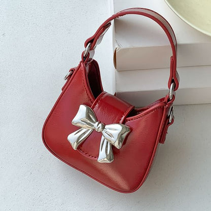 Bow Chain Strap Crossbody Bag