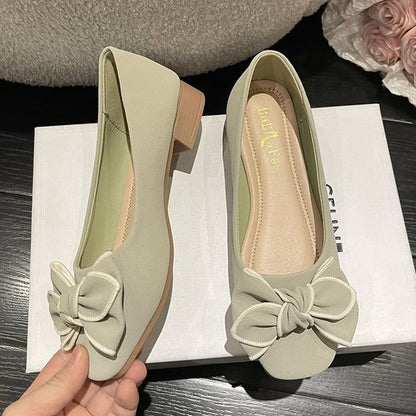 Bow Accent Contrast Trim Faux Leather Flats