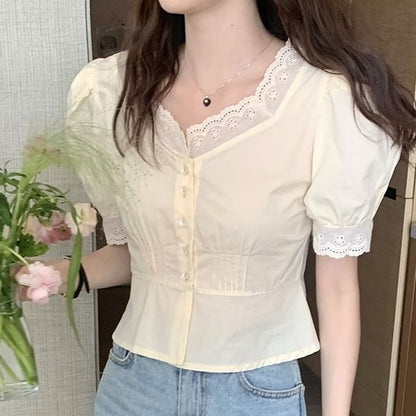 Puff-Sleeve Plain Lace Trim Blouse