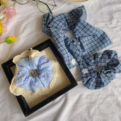 Scrunchie Plaid