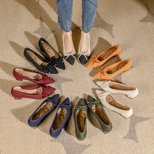 Bow Pointed Block Fabric Pumps Heel
