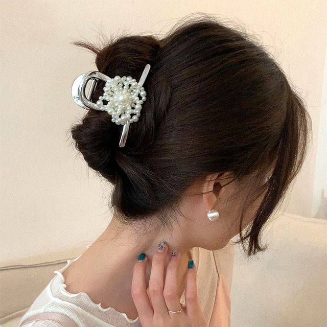 Faux Pearl Hair Clamp