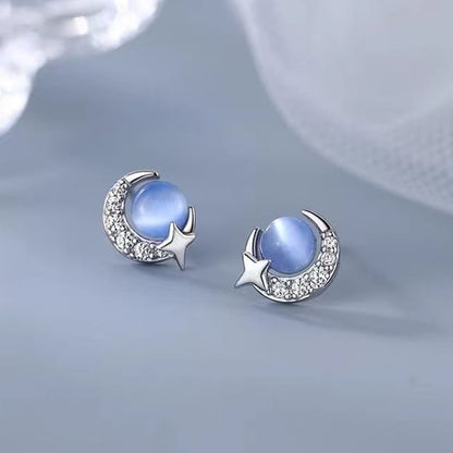 Moon Studded Earring