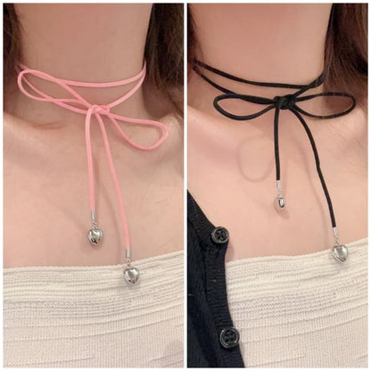 Choker Heart Bow