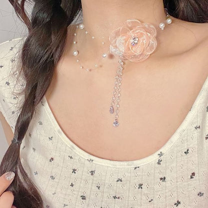 Floral Faux Pearl Fringed Necklace