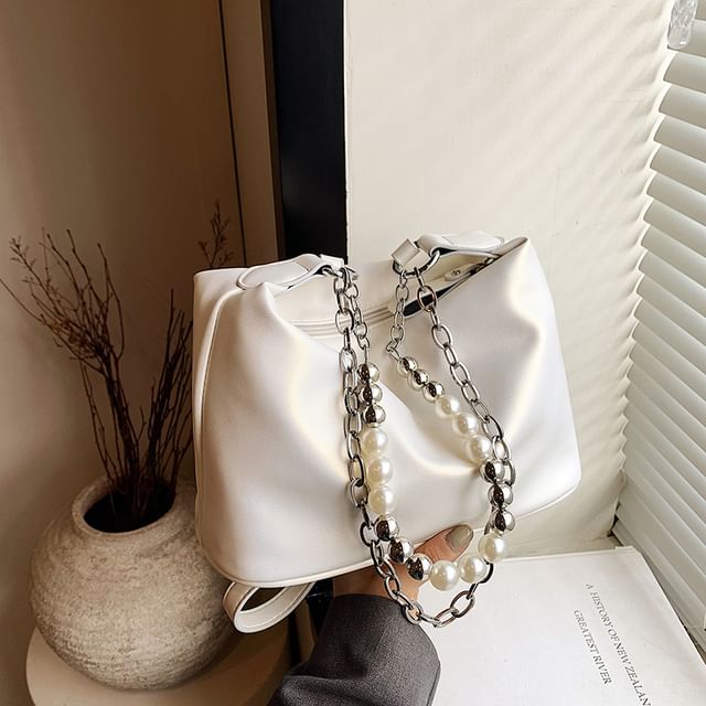 Faux Pearl Strap Chained Crossbody Bag