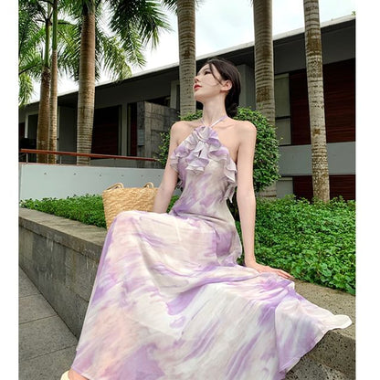 Robe longue d'été à volants et à motifs