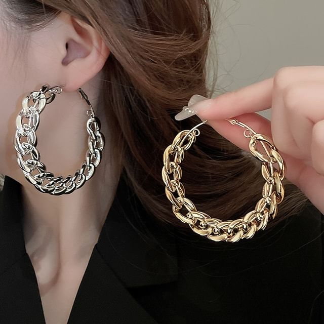 Earring Hoop Chained