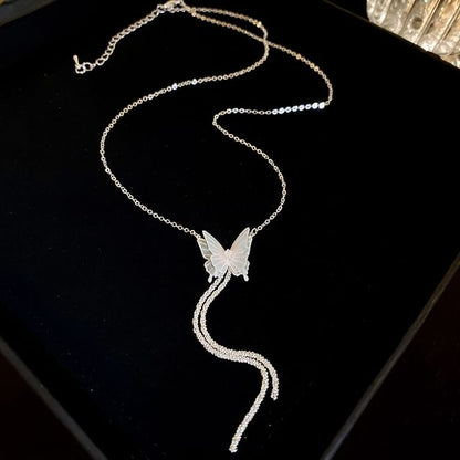 Butterfly Earring Alloy / Rhinestone Choker Dangle