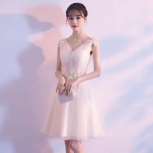 Mesh Cocktail Floral Plain Dress Applique Ruched V-Neck Evening A-Line Sleeveless / Gown Mini