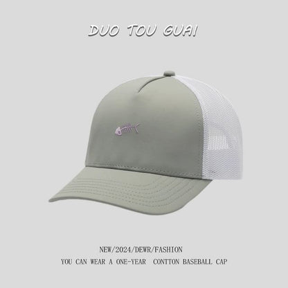 Cap Trucker Embroidered Fish Bone