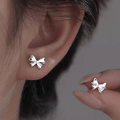 Bow Ear Stud