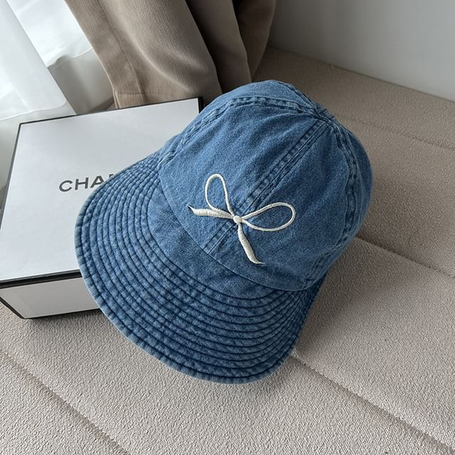 Bow Washed Wide Embroidered Denim Brim Cap