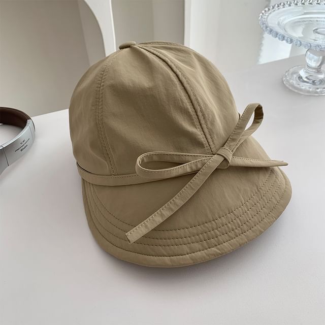 Bow Cap Brim Wide