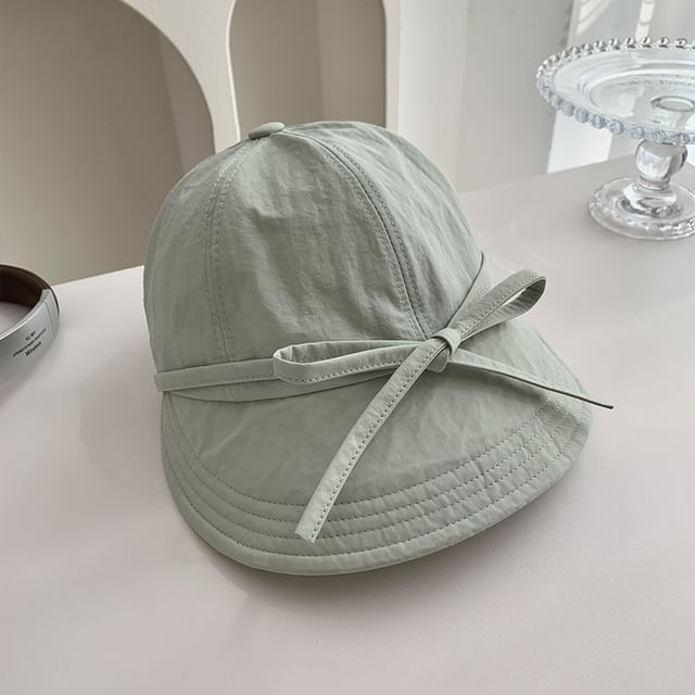 Bow Cap Brim Wide