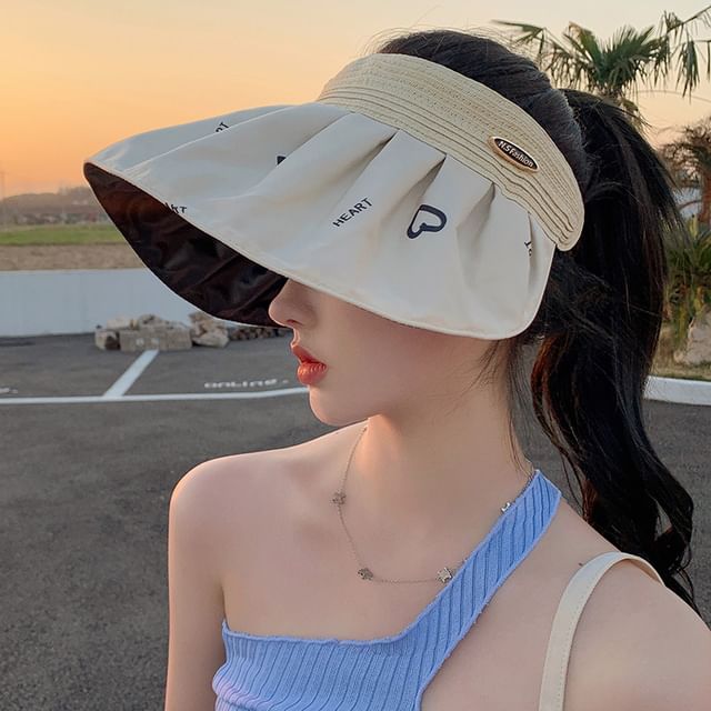 Brim Print Wide Sun Visor Heart