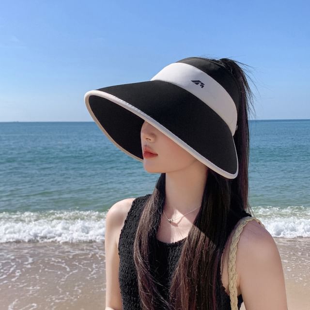 Wide Two Visor Brim Tone Sun