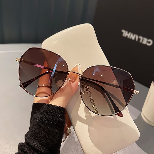 Round Metal Sunglasses Frame