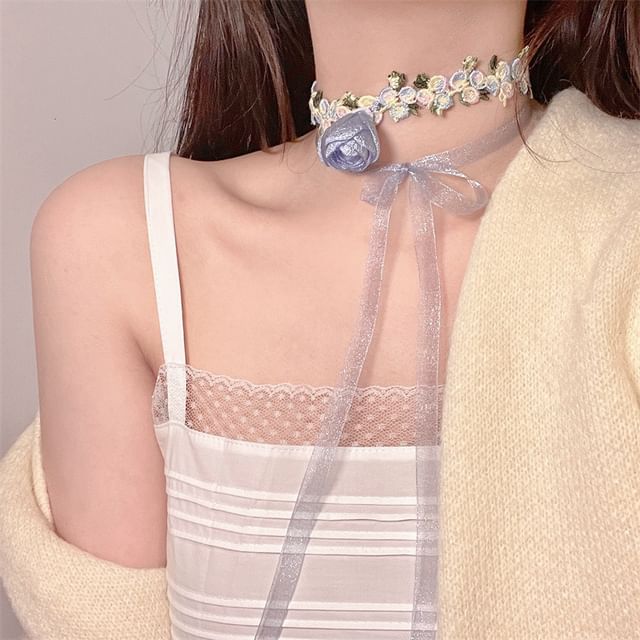 Ribbon Lace Choker Rose