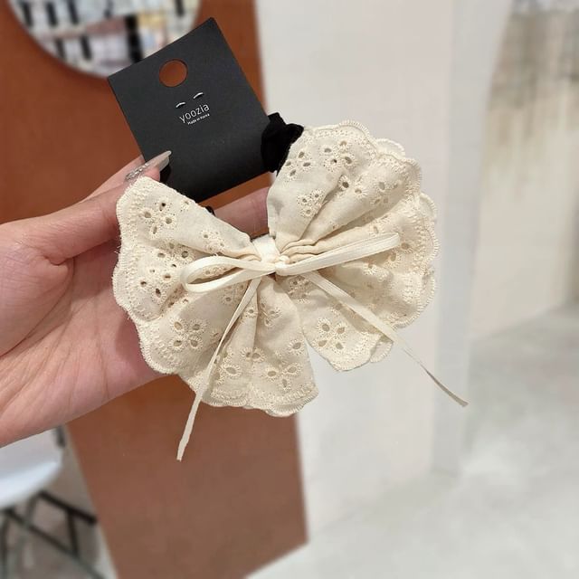 Bow Lace Scrunchie