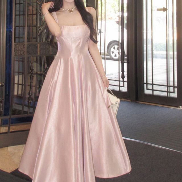 Spaghetti Evening Gown Strap Plain Neck Scoop A-Line