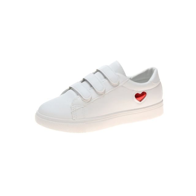 Casual Sneakers With Heart-Shaped Decor